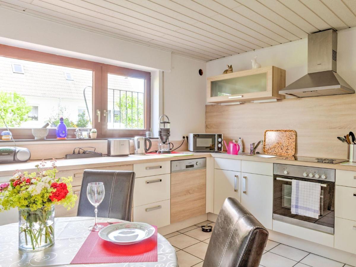 Sunny Flat In Bad Driburg With Garden Apartment Luaran gambar