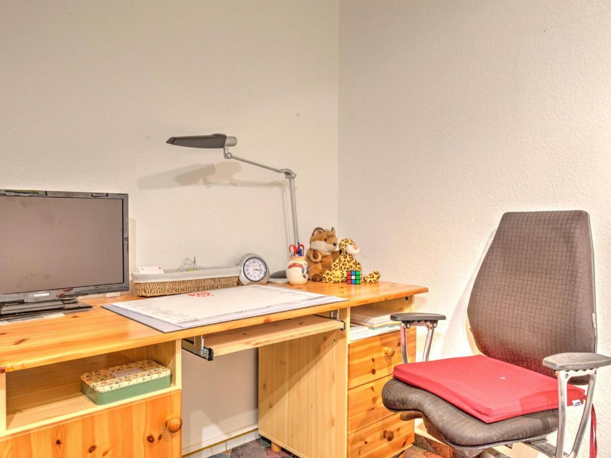 Sunny Flat In Bad Driburg With Garden Apartment Bilik gambar