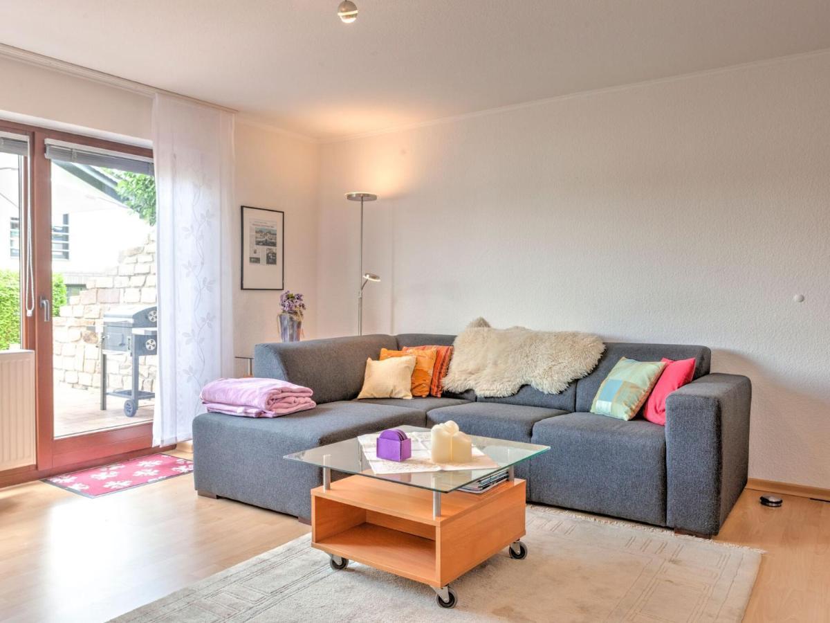 Sunny Flat In Bad Driburg With Garden Apartment Bilik gambar