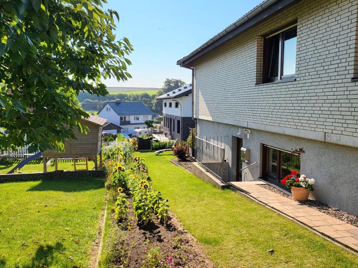 Sunny Flat In Bad Driburg With Garden Apartment Luaran gambar