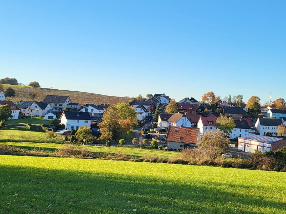 Sunny Flat In Bad Driburg With Garden Apartment Luaran gambar