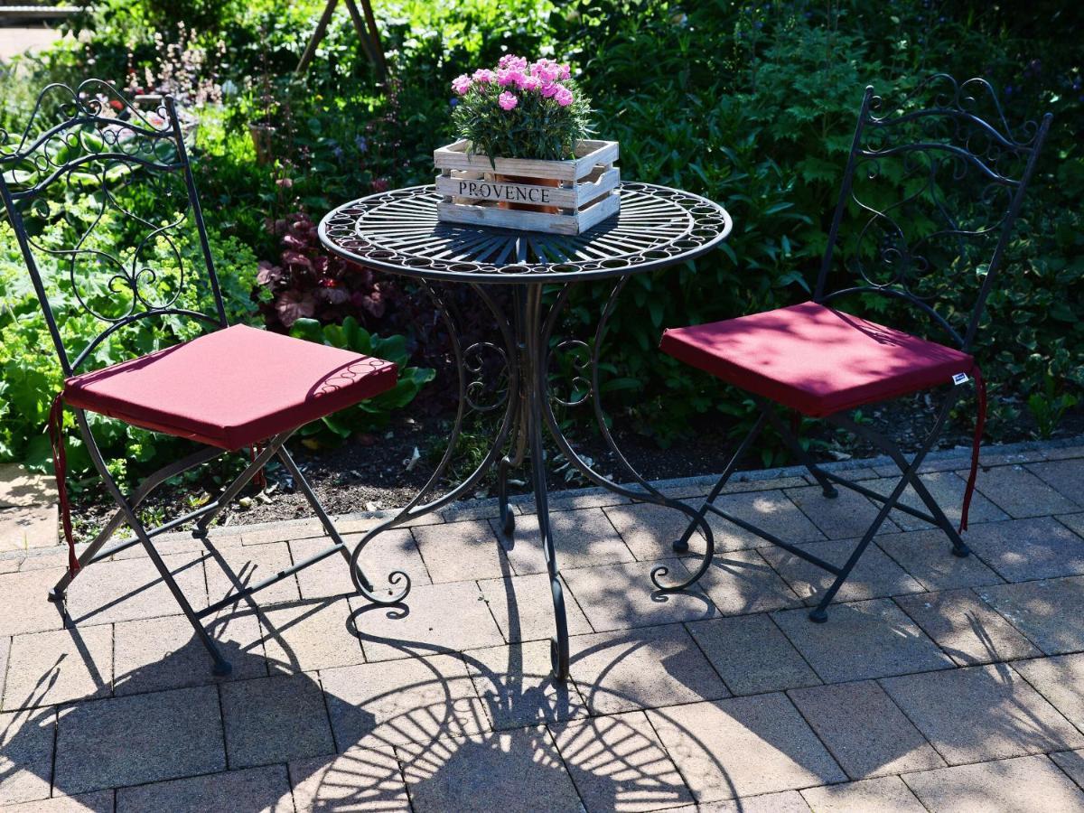 Sunny Flat In Bad Driburg With Garden Apartment Luaran gambar